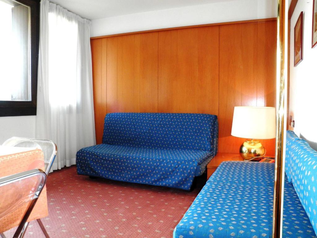 R.T.A. Hotel Des Alpes 2 Madonna di Campiglio Room photo